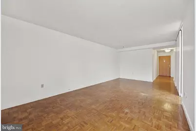 604 S Washington Square #804, Philadelphia, PA 19106 - Photo 4