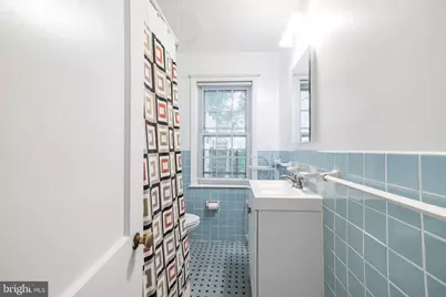 800 E Cathedral Road, Philadelphia, PA 19128 - Photo 16
