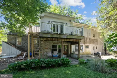 800 E Cathedral Road, Philadelphia, PA 19128 - Photo 26