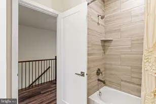 3001 Sedgeview Walk, Philadelphia, PA 19125 - Photo 16