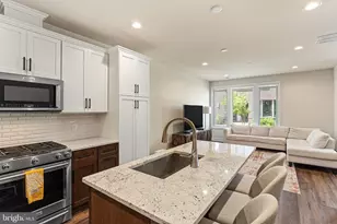 3001 Sedgeview Walk, Philadelphia, PA 19125 - Photo 10