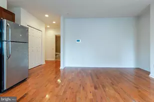 1429 Poplar St, Philadelphia, PA 19130 - Photo 2