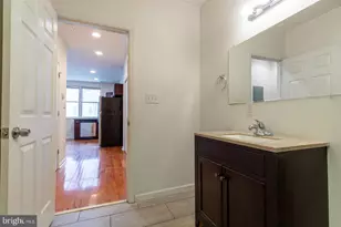 1429 Poplar St, Philadelphia, PA 19130 - Photo 12