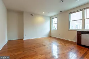 1429 Poplar St, Philadelphia, PA 19130 - Photo 4