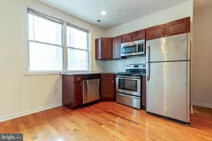 1429 Poplar St, Philadelphia, PA 19130 - Photo 8