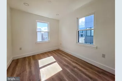2424 W Thompson Street #3, Philadelphia, PA 19121 - Photo 8