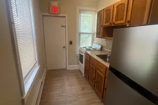 2023 W Oxford St, Philadelphia, PA 19121 - Photo 4