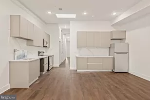 253 N 3rd St, Philadelphia, PA 19106 - Photo 2