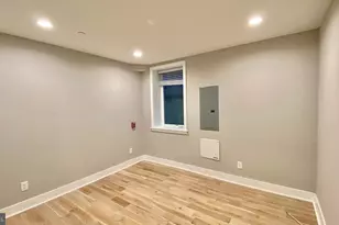 1516 Green St, Philadelphia, PA 19130 - Photo 14