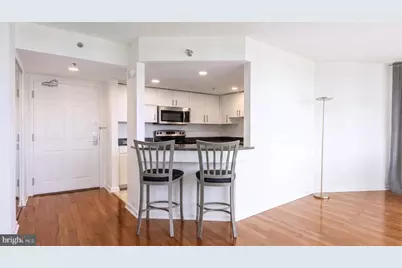2001 Hamilton Street #801, Philadelphia, PA 19130 - Photo 6