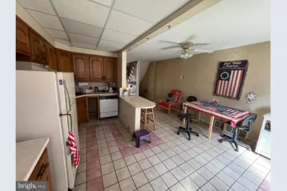 1617 Meribrook Road, Philadelphia, PA 19151 - Photo 4