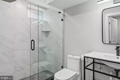 3041 W Harper Street, Philadelphia, PA 19130 - Photo 38