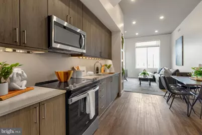 525 N 41st Street #302, Philadelphia, PA 19104 - Photo 2