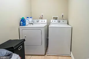 1247 S 19th St, Philadelphia, PA 19146 - Photo 16