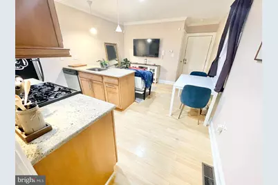 1716 Pine Street #1R, Philadelphia, PA 19103 - Photo 6