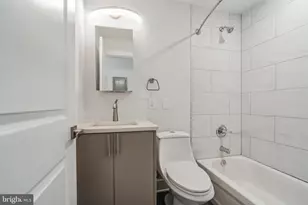 646 N 32nd St, Philadelphia, PA 19104 - Photo 8