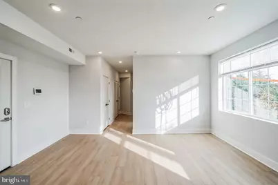 646 N 32nd Street #10, Philadelphia, PA 19104 - Photo 6