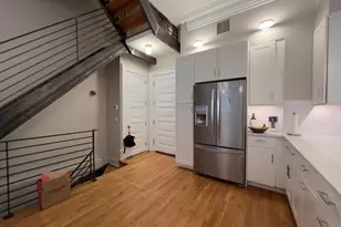 2126 Locust St, Philadelphia, PA 19103 - Photo 6