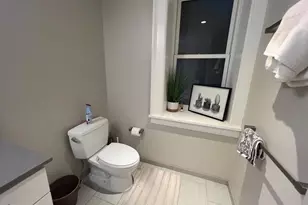 2126 Locust St, Philadelphia, PA 19103 - Photo 38