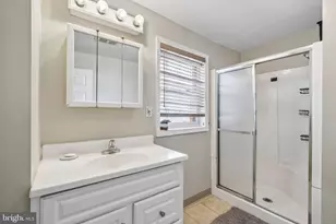 2727 E Clearfield St, Philadelphia, PA 19134 - Photo 14