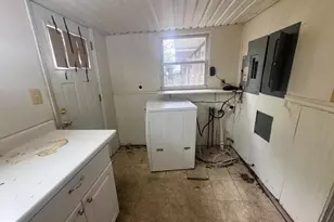 528 Geneva Ave, Philadelphia, PA 19120 - Photo 10