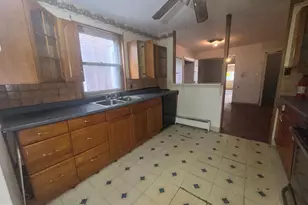 528 Geneva Ave, Philadelphia, PA 19120 - Photo 8