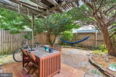 2316 Spruce Street #1R, Philadelphia, PA 19103 - Photo 16