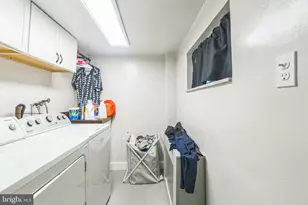 1210 S 11th St, Philadelphia, PA 19147 - Photo 14