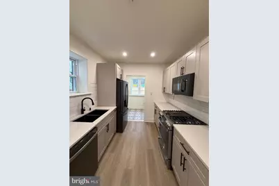 1329 N Dover Street, Philadelphia, PA 19121 - Photo 8