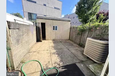 135 Wilder Street, Philadelphia, PA 19147 - Photo 10