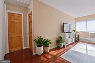 2101 Chestnut St, Philadelphia, PA 19103 - Photo 2