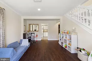373 Leroy St, Philadelphia, PA 19128 - Photo 18