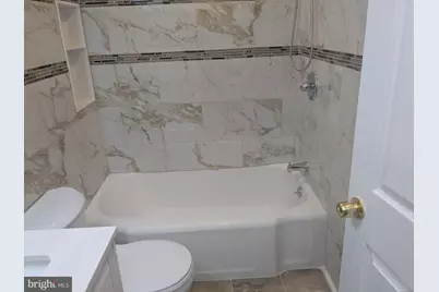 963 E Godfrey Avenue, Philadelphia, PA 19124 - Photo 10