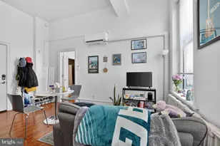 2319 Fitzwater St, Philadelphia, PA 19146 - Photo 8