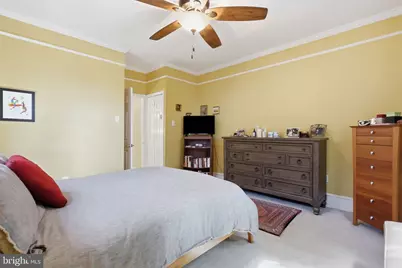 241 E Highland Avenue, Philadelphia, PA 19118 - Photo 22