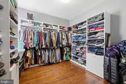241 E Highland Avenue, Philadelphia, PA 19118 - Photo 18
