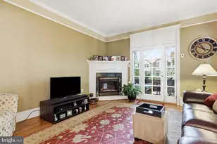 241 E Highland Ave, Philadelphia, PA 19118 - Photo 8