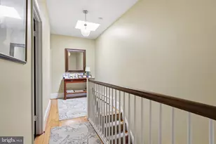 241 E Highland Ave, Philadelphia, PA 19118 - Photo 24