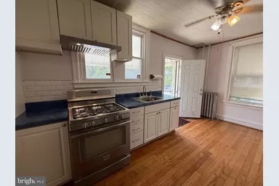 300 Devereaux Avenue, Philadelphia, PA 19111 - Photo 8