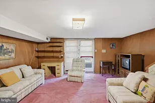 649 Lawler St, Philadelphia, PA 19116 - Photo 32