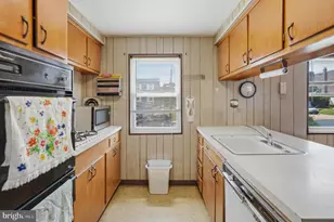 649 Lawler St, Philadelphia, PA 19116 - Photo 12