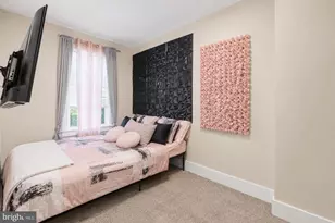 851 E Locust Ave, Philadelphia, PA 19138 - Photo 16