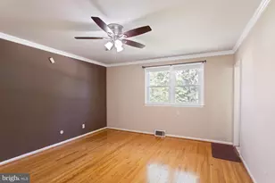 613 Oakfield Ln, Philadelphia, PA 19115 - Photo 16