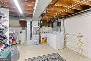 613 Oakfield Ln, Philadelphia, PA 19115 - Photo 24