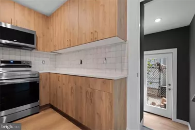 2215 N Mutter Street, Philadelphia, PA 19133 - Photo 6
