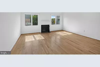 705 S 20th Street S #D, Philadelphia, PA 19146 - Photo 8