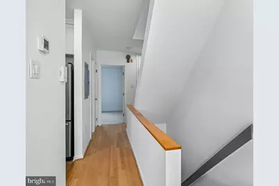 705 S 20th Street S #D, Philadelphia, PA 19146 - Photo 14