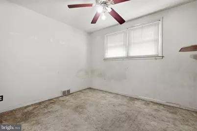 2111 Oakmont Street, Philadelphia, PA 19152 - Photo 10
