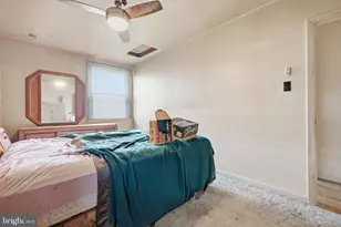 2111 Oakmont St, Philadelphia, PA 19152 - Photo 14
