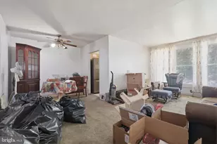 2111 Oakmont St, Philadelphia, PA 19152 - Photo 4